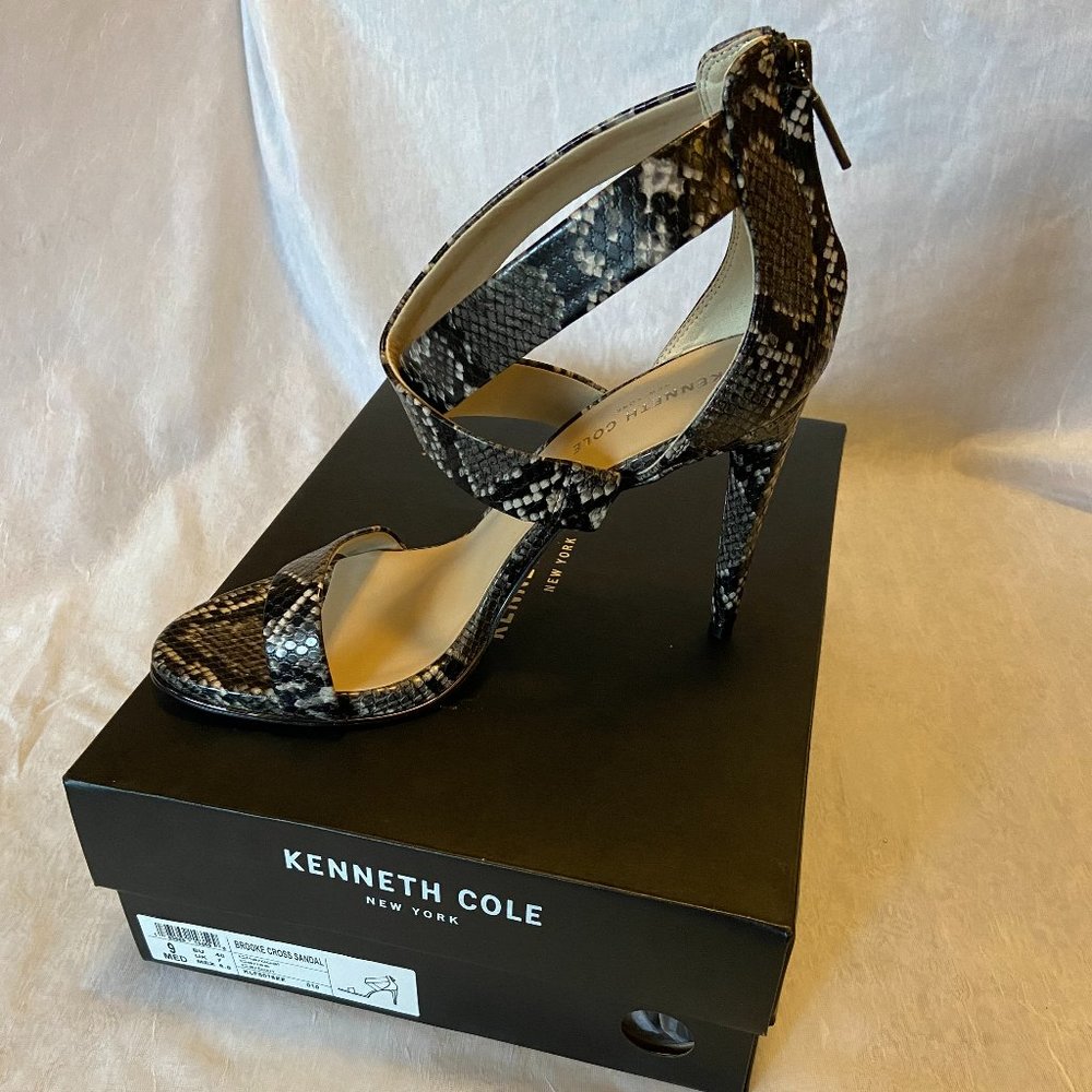 Kenneth Cole New York Women's Brooke Cross Sandals- Charcoal